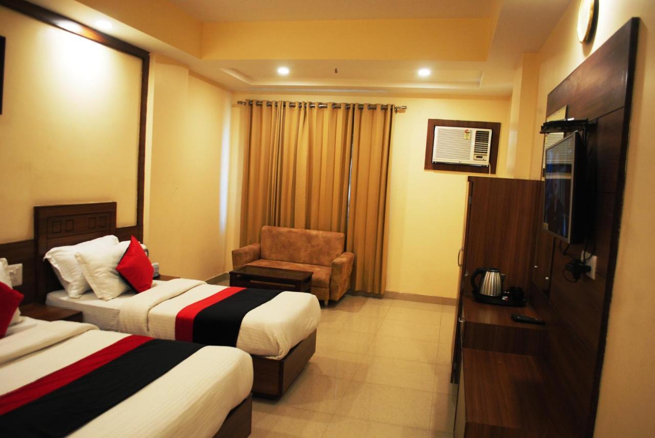Hotel The Vaishno Devi Hills Katra  Exterior photo